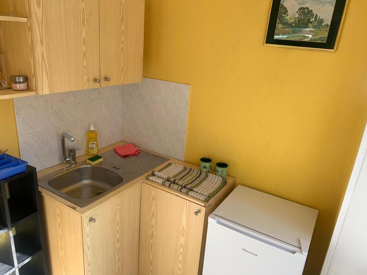 Rueuetli - Cute Old Town Apartment - 2 Big Beds, Free Parking Tartu Exteriör bild
